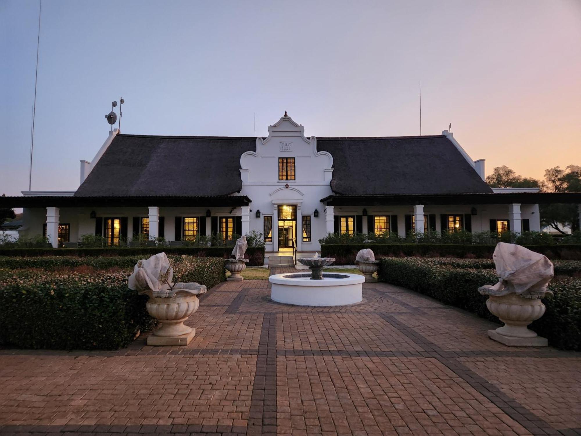 Kievits Kroon Gauteng Wine Estate Pretoria Exterior photo